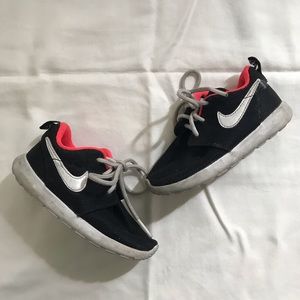 Toddler Nike Roshe